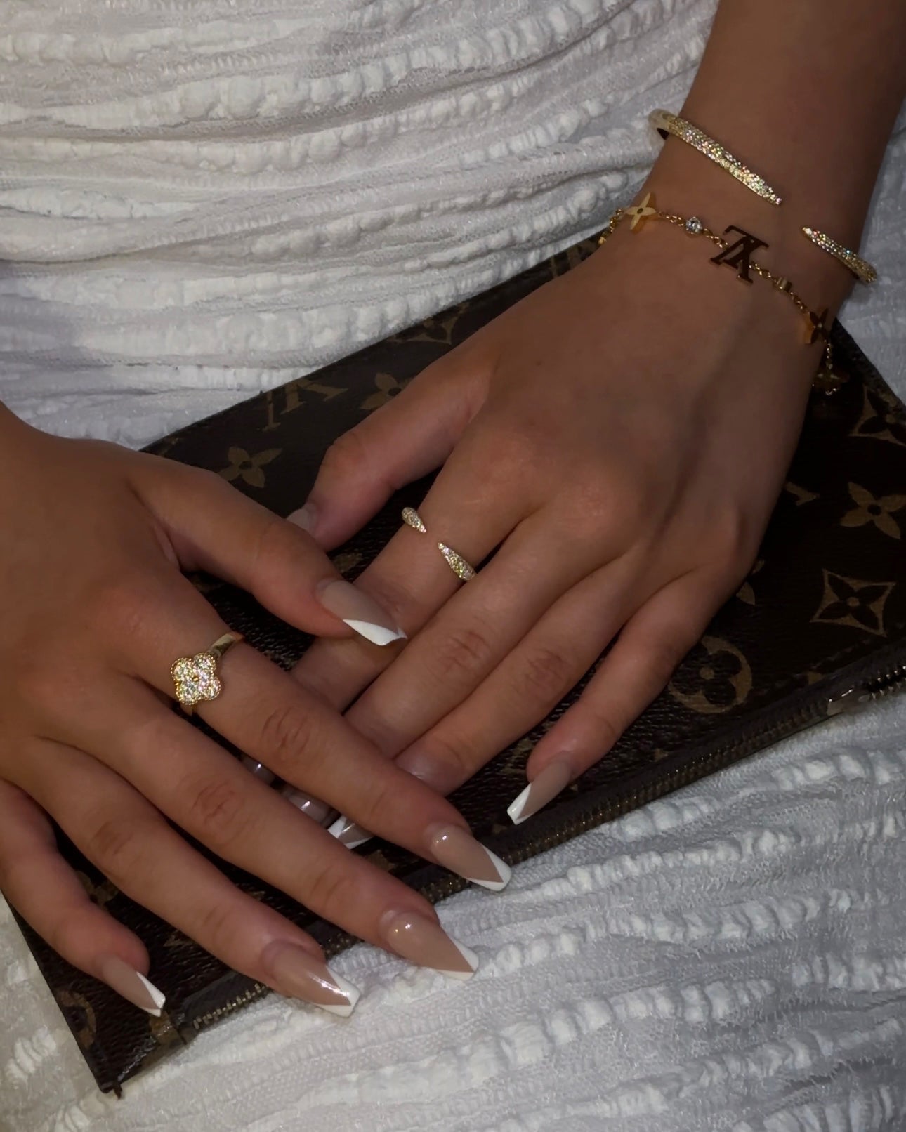 Lottie Luxe - Everyday Gold Elegance