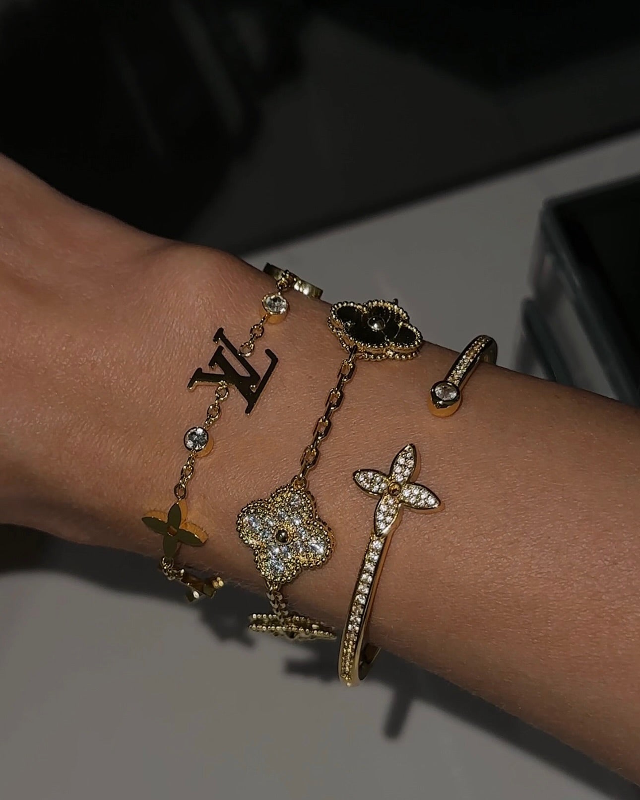 Lottie Luxe - Everyday Gold Elegance