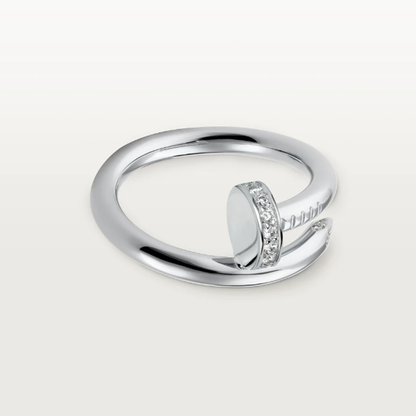 Cloutière – Diamond Nail Wrap Ring