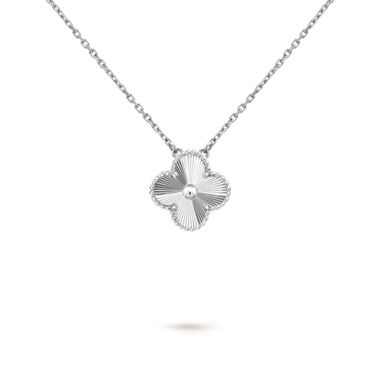 Van Clève – Silver Clover Necklace